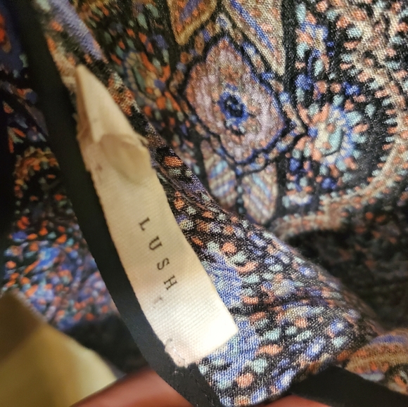 Lush Kaleidoscope Romper - Picture 4 of 4